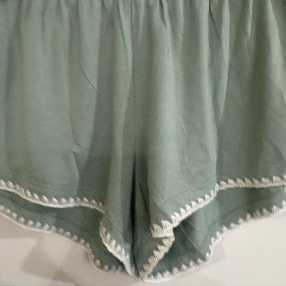 Eberjey Frida Tencel Modal Whipstitch Shortie PJ Pajamas in Eucalyptus Ivory - Picture 5 of 9